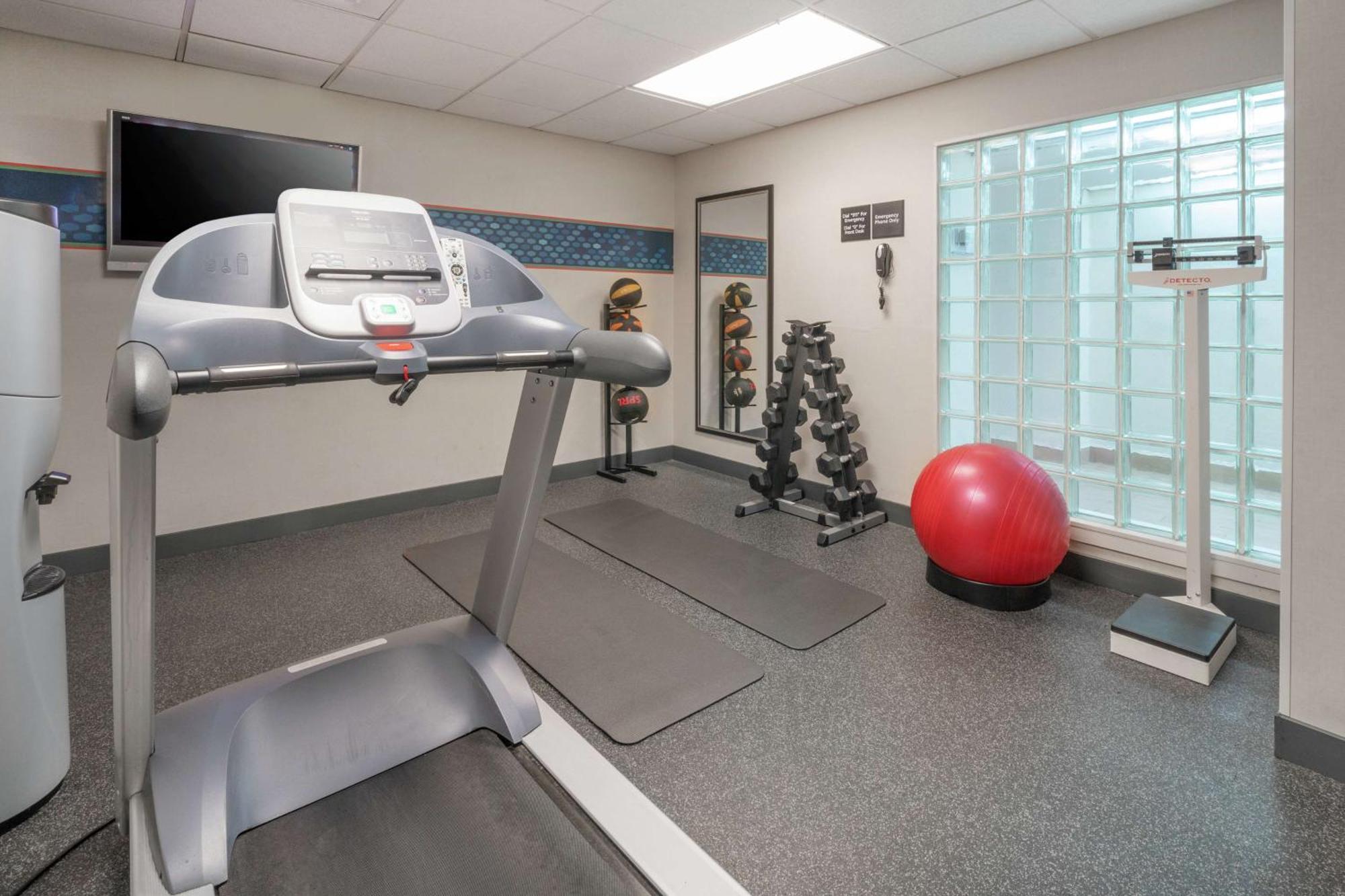 Hampton Inn Hopewell Fort Gregg-Adams Bagian luar foto